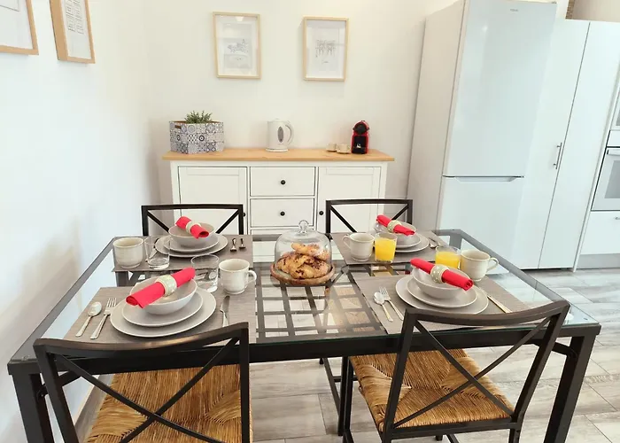 Sea View Apartment In Benalmadena
